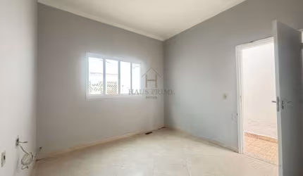 Casa à venda em Cotia, Jardim Nova Vida, com 2 quartos, com 59.5 m²
