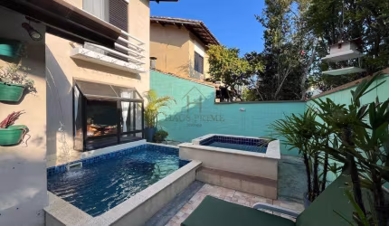 Casa à venda em Cotia, Jardim Colibri, com 3 suítes, com 190 m², Condomínio Granja 26