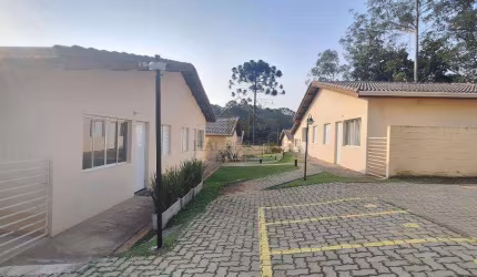 Casa à venda em Vargem Grande Paulista, Centro, com 2 quartos, com 48 m²