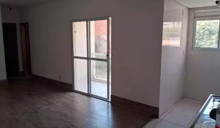 Apartamento à venda em Carapicuíba, Jardim Planalto, com 2 quartos, com 65 m²