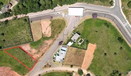 Terreno à venda em Cotia, Esmeralda Park (Caucaia do Alto), com 588 m², Condomínio Reserva dos Pires
