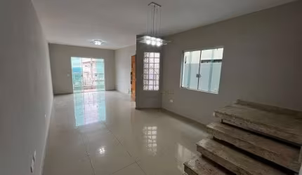 Casa à venda em Cotia, Jardim Rio das Pedras, com 3 quartos, com 96 m², Condomínio Vila D'este