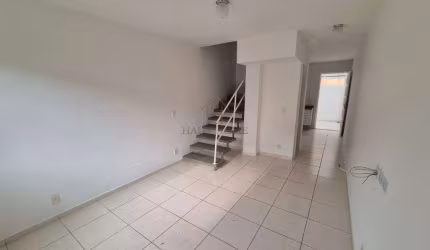 Casa à venda e para alugar em Cotia, Portal do Santa Paula, com 2 quartos, com 80 m²