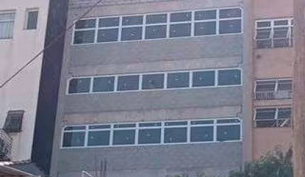 Salão de 200m² na Estrada Velha de Itapevi com Suit (11) 94584-8250 em Barueri,