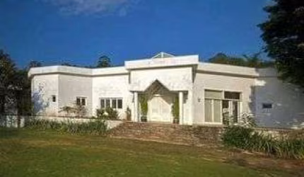 Excelente Casa AT 3.500 m² ! 5 Suite Piscina Salão!  - Chácara dos Junqueiras/SP