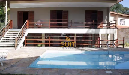Residencial 1 - Casa com 500m², 4 Dorm (4 Suítes), 2 Vagas, Planejados e Piscina em Barueri/SP! Contato: Suit (11) 94584-8250
