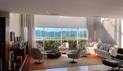 Madison Gramercy Park - Cobertura com 500m², 4 Suítes, 5 Vagas, Porteira Fechada