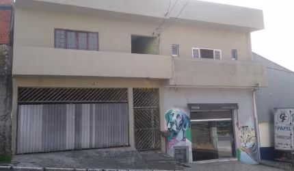 Casa à Venda