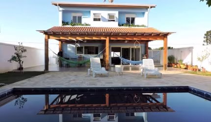 Sobrado com 3 dormitórios à venda, 373 m² por R$ 1.850.000 - Chácaras São Carlos