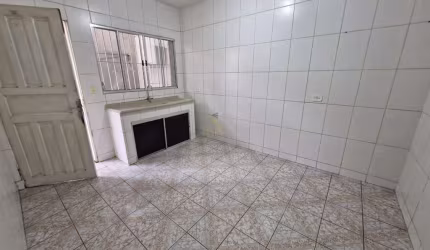 Casa com 2 dormitórios para alugar por R$ 1.000/mês - Parque dos Camargos - Baru
