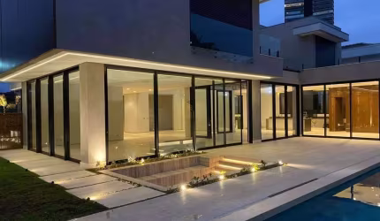 Residencial 02 - Casa com 910m², 5 Suítes, 10 Vagas, Mobiliada e Muito Lazer em