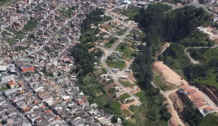 Terreno à venda, 90 m² por R$ 180.000,00 - Jardim Camila - Jandira/SP