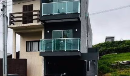 Terra Nobre Granja Vianna - Sobrado Alto Padrão com 144m², 3 Dorms(1 Suíte), 4 V