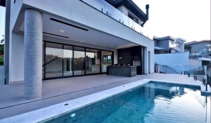 Casa com 4 dormitórios à venda, 349 m² por R$ 4.500.000 - Residencial Doze (Alph