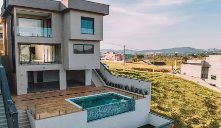 Casa com 3 dormitórios à venda, 340 m² por R$ 2.480.000 - Sítio do Morro - Santa
