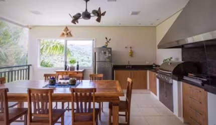 Casa com 5 dormitórios à venda, 816 m² por R$ 8.480.000 - Vila Velha - Santana d