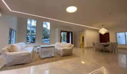 Casa com 5 dormitórios à venda, 450 m² por R$ 8.600. - Alphaville Residencial Do