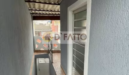 Casa sem vaga de garagem Jd. Tranquilidade.