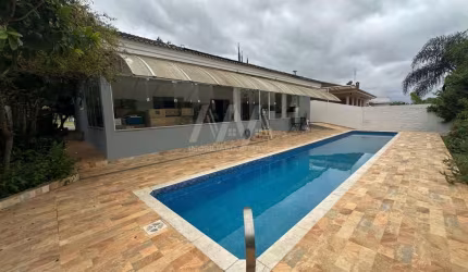 Casa em Condomínio para Venda em Araçoiaba da Serra, Cond. VILLAGE IPANEMA 1, 3 dormitórios, 1 suíte, 3 banheiros, 4 vagas