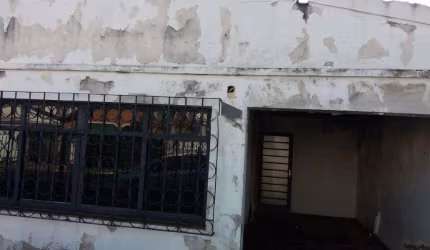 Terreno à venda no Jardim Flamboyant, Campinas  por R$ 461.000