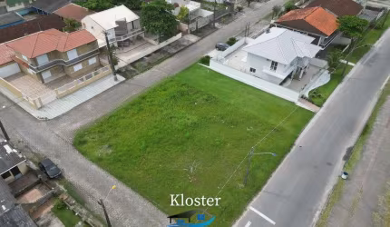 Terreno frente mar Balneário Leblon PR