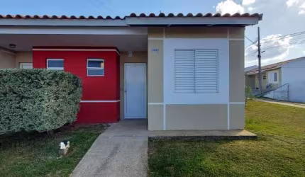 Casa em condomínio fechado com 2 quartos para alugar na Rua Antônio Saad, Boa Vista, Ponta Grossa, 55 m2 por R$ 1.150