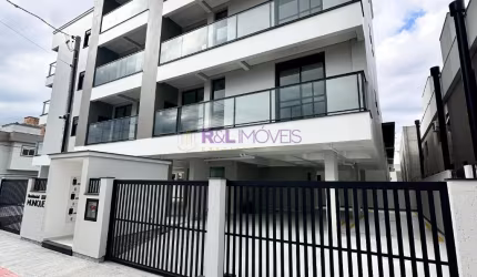 Apartamento com 3 quartos (1 suíte) e 2 vagas - Nova Palhoça