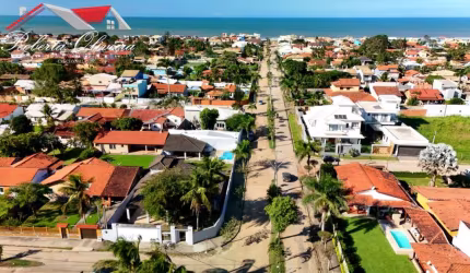 Casa de Condomínio em Verão Vermelho (tamoios)  -  Cabo Frio