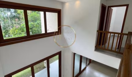 Casa 04 Dorm. em Arraial D'ajuda  -  Porto Seguro