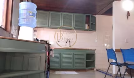Casa de luxo em Taperapuã - Porto Seguro com 3 quartos e 317m² por R$1.200.000 para venda e locação