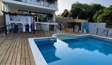 Casa 5 Dormitórios à Venda em Village 2 - Porto Seguro