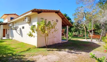Casa 3 Dorm. em Coroa Vermelha, Santa Cruz Cabrália - R$ 800.000
