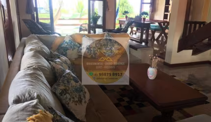 Casa de Condomínio em Centro de Arraial  -  Porto Seguro