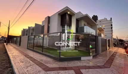 Sobrado com 3 suítes à venda, 163 m² por R$ 1.270.000 - São João - Itajaí/SC