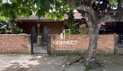Casa com 3 dormitórios à venda, 100 m² por R$ 600.000,00 - São Vicente - Itajaí/SC