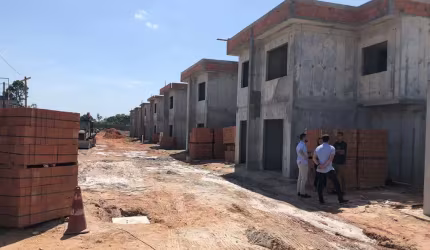 Condomínio Reservas Bolonha - Casas em condomínio fechado