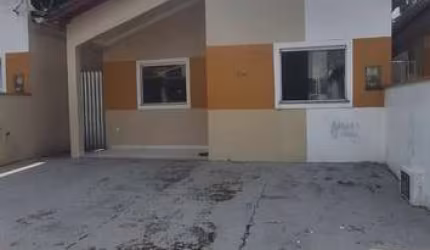 Condomínio Antonio danubio - Casa para vender  com 2 quartos em Centro - Ananindeua