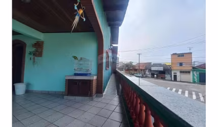 Sobrado a venda no Jd. Santa Lídia em Mauá