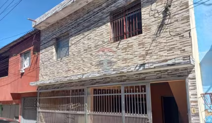 Casa a venda no Jd. Maria Eneida em Mauá