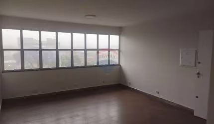 'Alugue Espaço Comercial: 28m² em Avenida Movimentada'