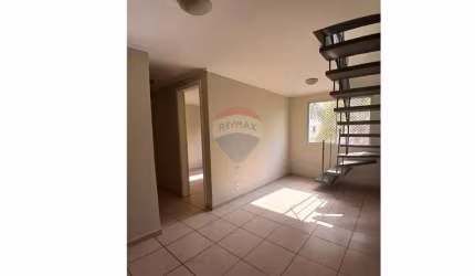 Cobertura Modernizada com Vista Marítima e Lazer Total