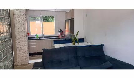 Casa a venda em Mauá (Próximo a Av. Itapark)