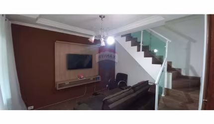 Sobrado à Venda no Jardim Camila – Excelente Oportunidade!