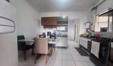 2 Excelente casas no mesmo terreno com 3 dormitorios