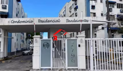 Apartamento com 2 quartos à venda na Estrada dos Bandeirantes, Camorim, Rio de Janeiro, 50 m2 por R$ 299.900