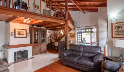 Casa comercial à venda na Rua Pedro Nolasko Pizzatto, 161, Mercês, Curitiba, 242 m2 por R$ 1.490.000