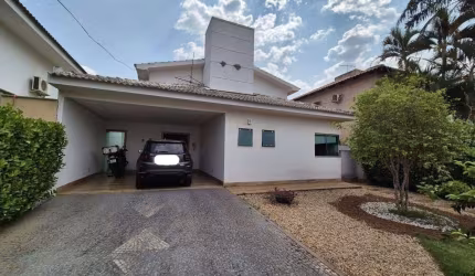 Casa à venda no bairro Jardins Madri em Goiânia/GO