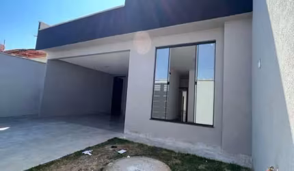 Casa à venda no bairro Jardim Helvécia em Aparecida de Goiânia/GO