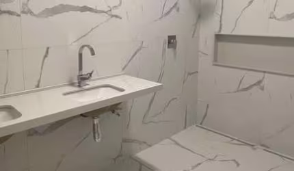 Casa à venda no bairro Jardins Nápoles em Senador Canedo/GO