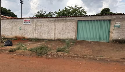 Casa à venda no bairro Setor Santos Dumont em Goiânia/GO